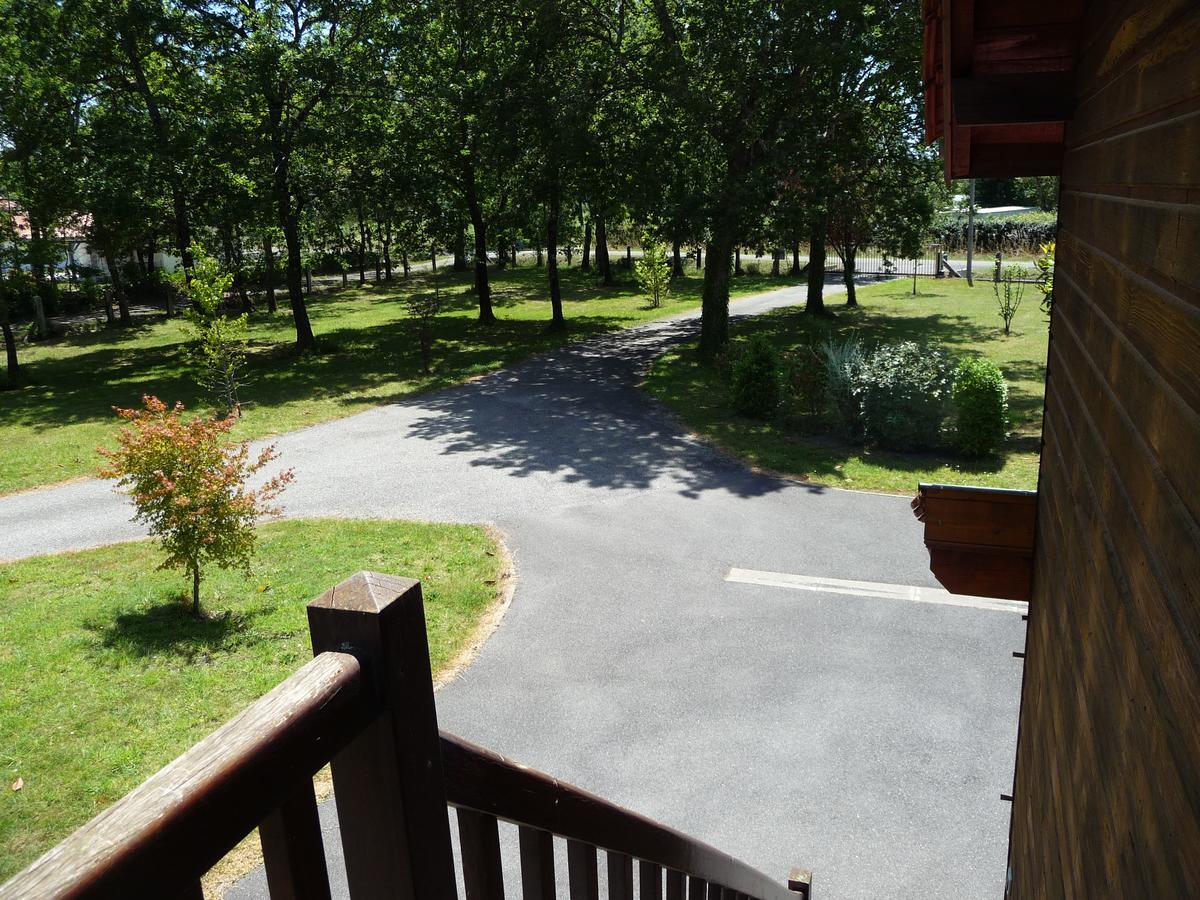 La Grange Du Born Bed and Breakfast Sainte-Eulalie-en-Born Exteriör bild